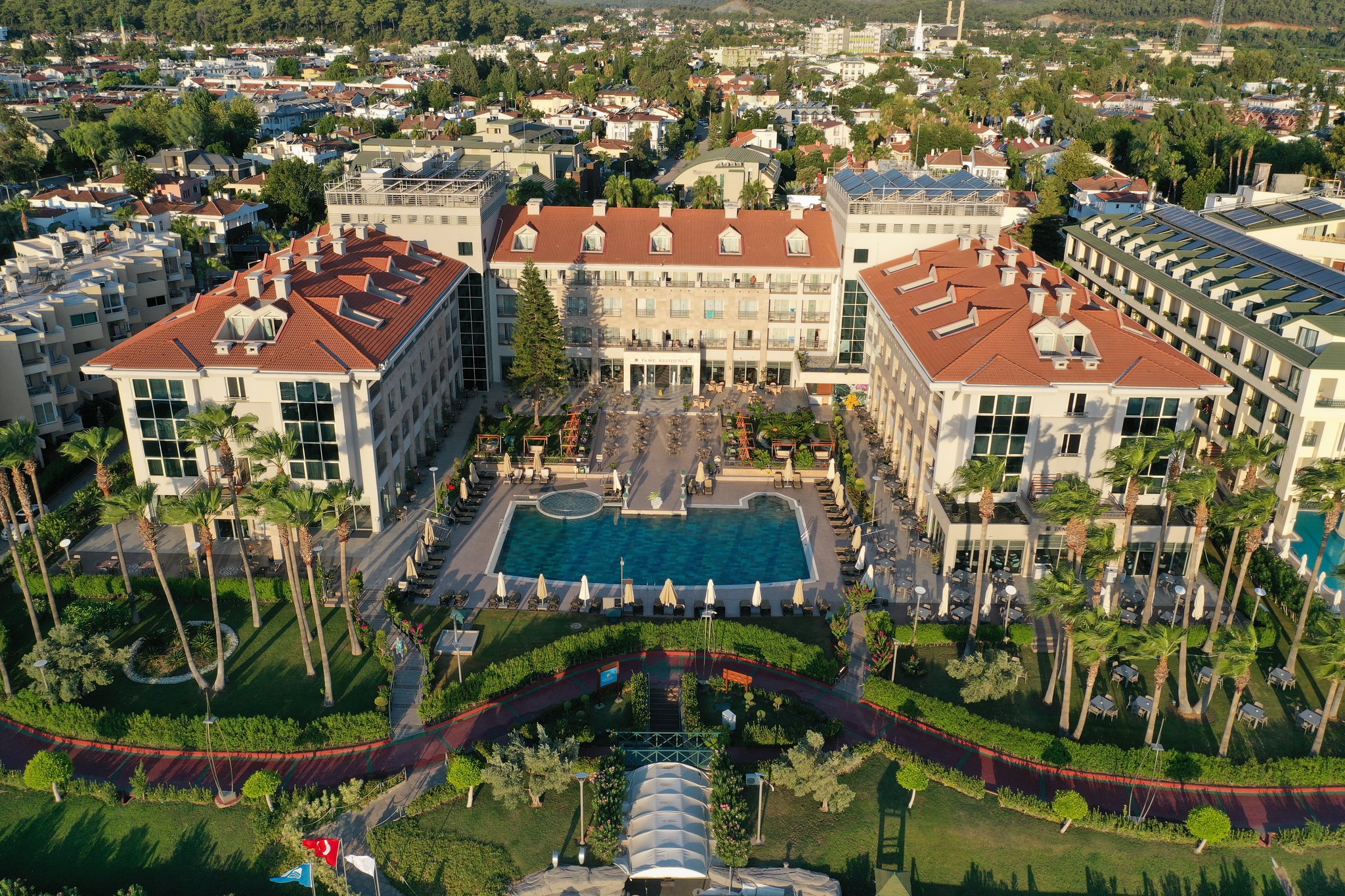 Tatilini Syntours farkıyla Kemer’de yaşa!